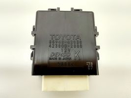 Toyota RAV 4 (XA40) Muut laitteet 8594042030