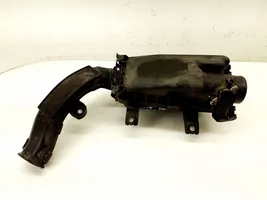 Toyota Yaris Oro filtro dėžė BS014140318