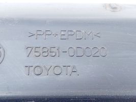 Toyota Yaris Próg 758510D020