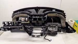 Nissan X-Trail T32 Dashboard 