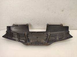 Nissan Qashqai Grille calandre supérieure de pare-chocs avant 62310BR00A