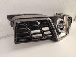 Nissan Qashqai Grille calandre supérieure de pare-chocs avant 62310BR00A