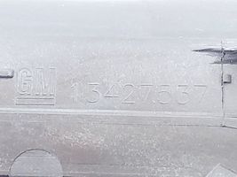 Opel Astra K Listwa tylnego błotnika 13427537