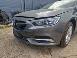 Opel Insignia A Zderzak przedni 