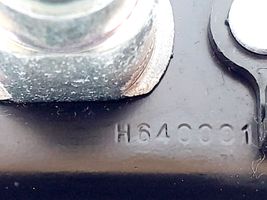 Toyota RAV 4 (XA40) Silniczek regulacji pasów bezpieczeństwa H640001