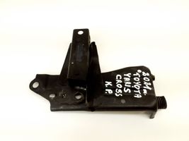 Toyota Yaris Cross Staffa del pannello di supporto del radiatore 