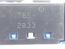 Toyota Auris E180 Seat heating switch 191690