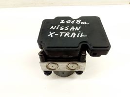Nissan X-Trail T32 Pompa ABS 2265106452