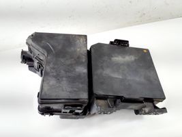 Nissan Qashqai Boîte à fusibles 24383BB50A