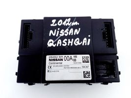 Nissan Qashqai Korin keskiosan ohjainlaite 284B2BR00A