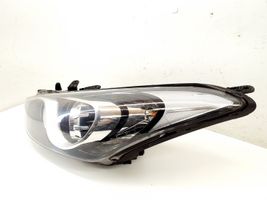 Hyundai i30 Lampa przednia 92101A6100