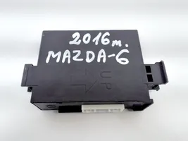 Mazda 6 Oven keskuslukituksen ohjausyksikön moduuli D09V675U0