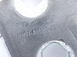 Ford Focus Engine bonnet/hood hinges BM51A16800AD