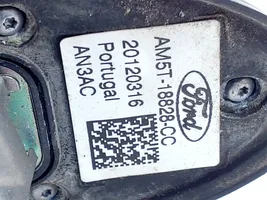 Ford Focus GPS-pystyantenni AM5T18828CC