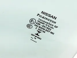 Nissan Qashqai Vetro del finestrino della portiera anteriore - quattro porte 