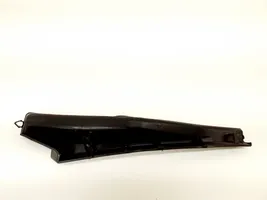 Nissan Leaf I (ZE0) Rivestimento dell’estremità del parafango 668943NC0A