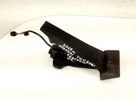 Hyundai Tucson TL Accelerator throttle pedal 