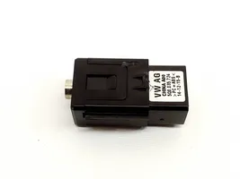 Skoda Fabia Mk3 (NJ) Câble adaptateur AUX 5Q0035724