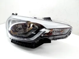 Hyundai i20 (GB IB) Lampa przednia 92102C8