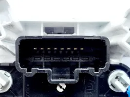 Renault Trafic III (X82) Salono ventiliatoriaus reguliavimo jungtukas T1032613B