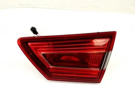 Renault Clio IV Lampy tylnej klapy bagażnika 265507526R