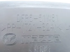 Mazda CX-30 Modanatura separatore del paraurti anteriore DFR551W81