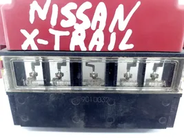 Nissan X-Trail T32 Plus / Klema / Przewód akumulatora F9010032