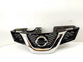 Nissan X-Trail T32 Grille calandre supérieure de pare-chocs avant 623104CE0A