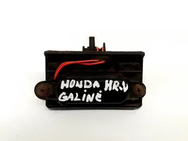 Honda HR-V Aizmugurējo durvju aizvēršanas slēdzis 