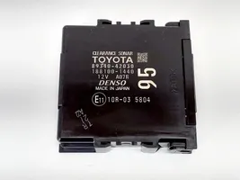 Toyota RAV 4 (XA40) Parkavimo (PDC) daviklių valdymo blokas 8934042030