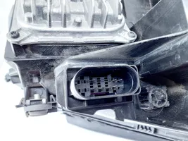 Mercedes-Benz S W222 Lampa przednia A2229061302