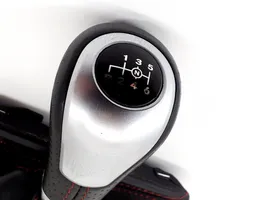 Mercedes-Benz GLA W156 Ātrumu pārslēgšanas sviras dekoratīvā apdare (āda, uzgalis) A1763641310