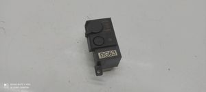 Mazda 626 Autres commutateurs / boutons / leviers BG63