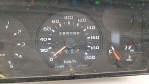 Volvo 340 -  360 Compteur de vitesse tableau de bord IP483601