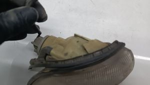 Mazda 626 Indicatore di direzione anteriore 21061257