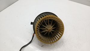 Audi 80 90 S2 B4 Pulseur d'air habitacle 893819021