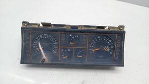 Renault Espace I Speedometer (instrument cluster) 3307280105