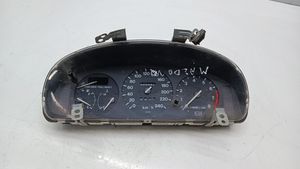 Mazda 626 Tachimetro (quadro strumenti) EA27A