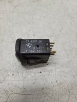 BMW 5 E34 Bouton de commutateur rétroviseur latéral 03830700