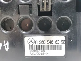 Mercedes-Benz Sprinter W906 Module de fusibles A9065400350