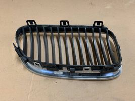 BMW 3 E92 E93 Maskownica / Grill / Atrapa górna chłodnicy 7254969