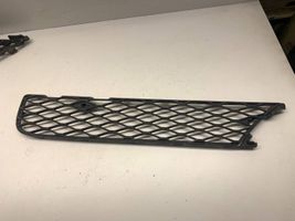 Mercedes-Benz R W251 Grille inférieure de pare-chocs avant A2518850153