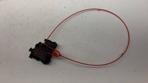 Audi A5 8T 8F Motorino del tappo del serbatoio del carburante 8F0862153D