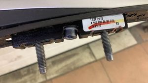 Mercedes-Benz GLE (W166 - C292) Roof bar rail A1668900493