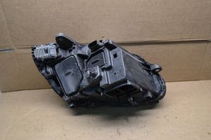 Mercedes-Benz C AMG W205 Lampa przednia A2059062904