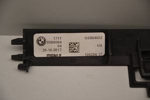 BMW X3 G01 Laikiklis radiatorių panelės (televizoriaus) 8589084