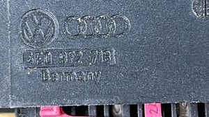 Audi Q5 SQ5 Pysäköintitutkan anturin johtosarja (PDC) 4E0972713