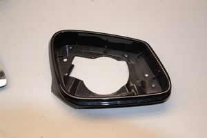 BMW 5 F10 F11 Veidrodėlio plastikinė apdaila 51167266032