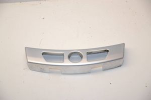 BMW 5 GT F07 Hansikaslokeron koristelista 9178355