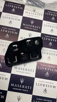 Maserati Ghibli Support de montage de pare-chocs avant 670004458